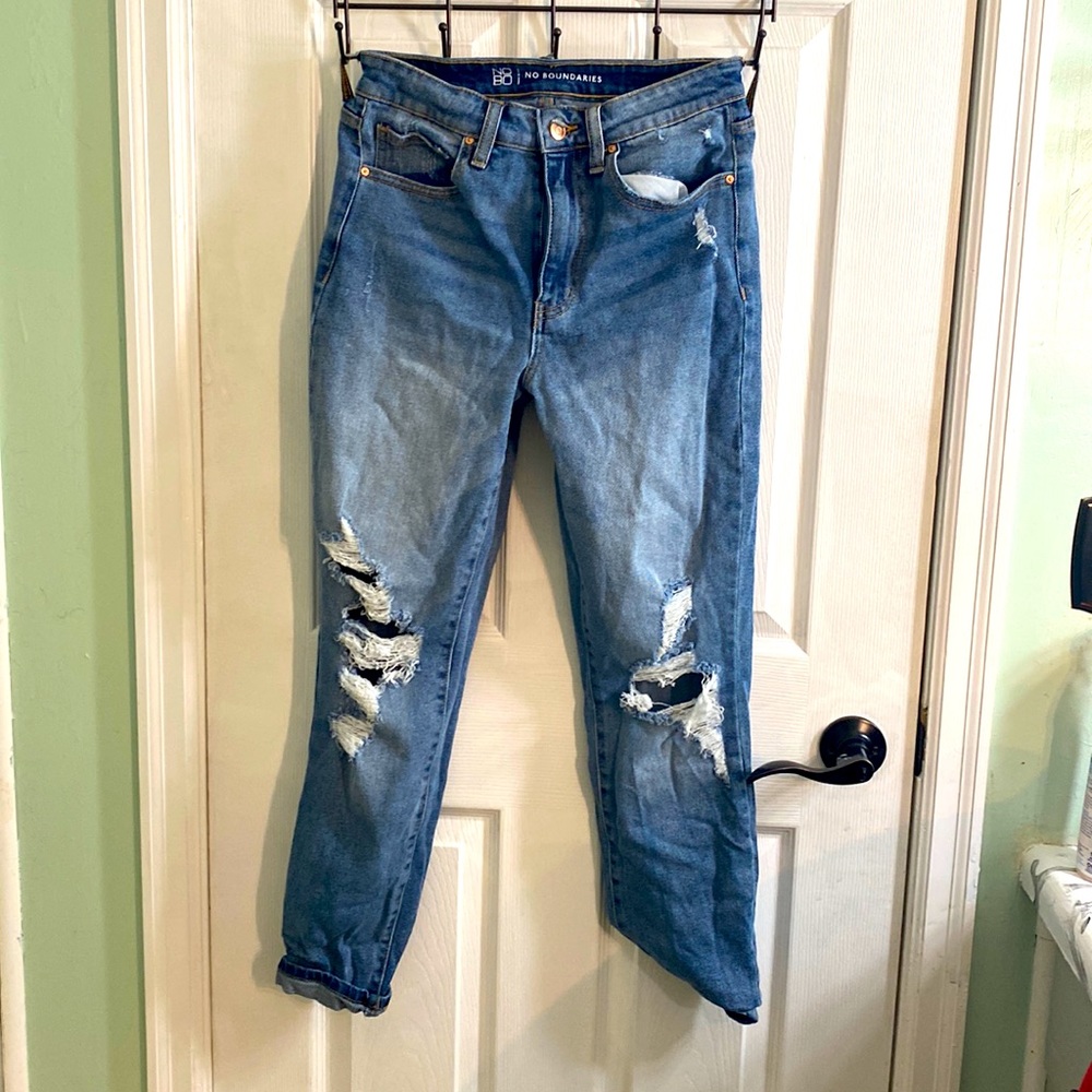 Boyfriend cut jeans